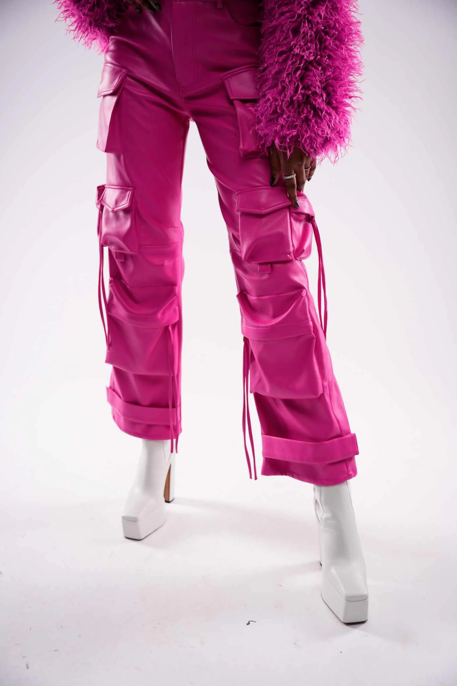 Pshyniie’s_Pink bubble gum cargo pants